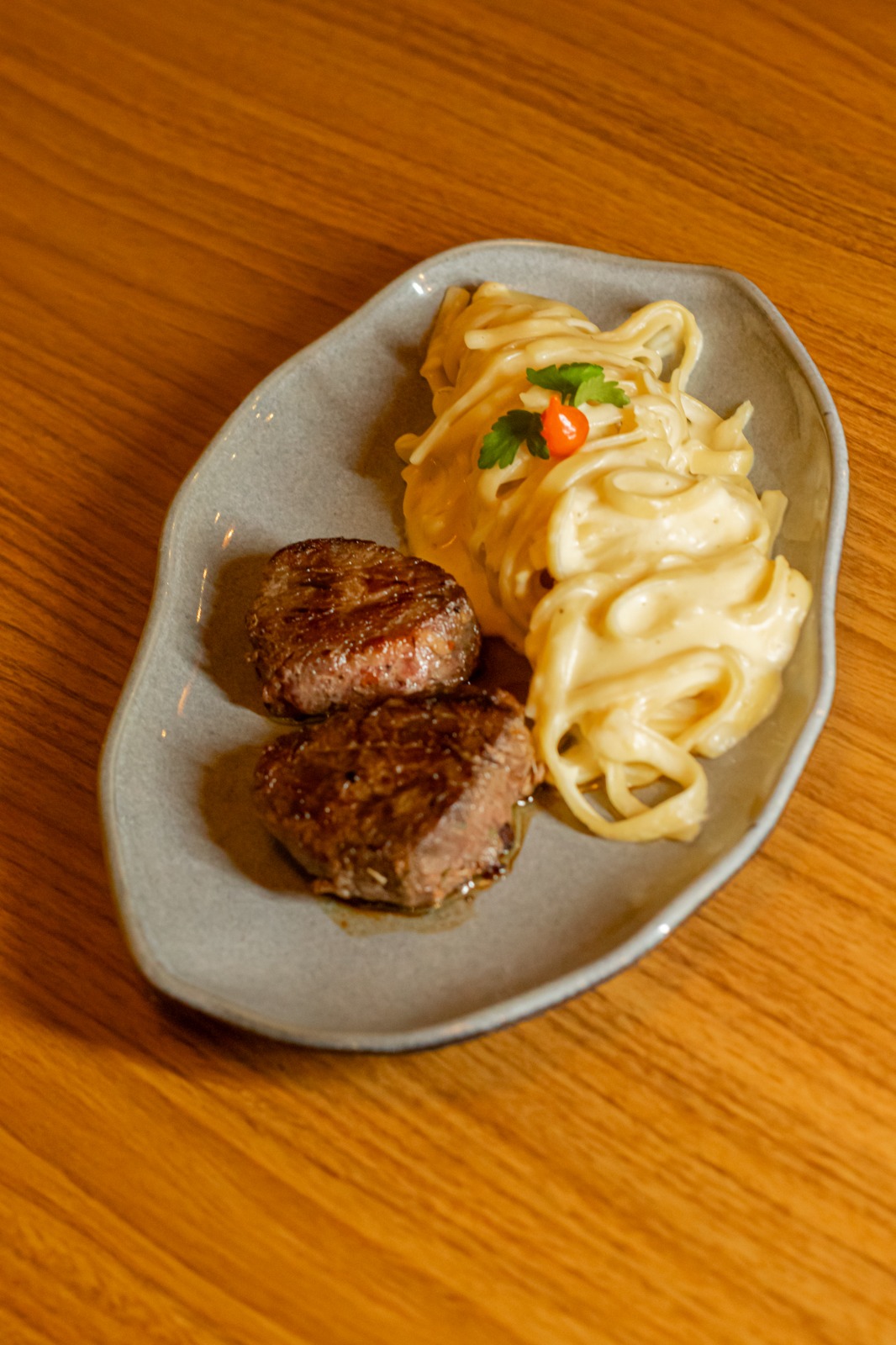 Fettuccine & Mignon	